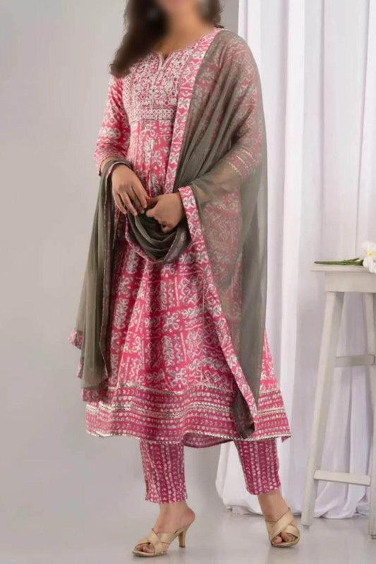 Pinka Kurti set - Norteast.style - 